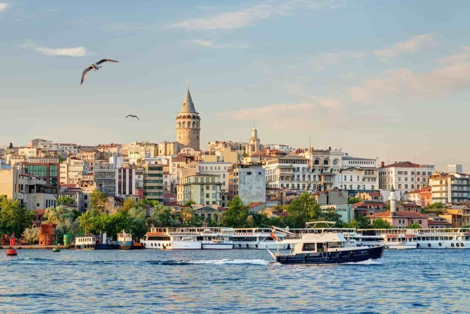 Istanbul: Basilica Cistern, Bosphorus Cruise, & Hagia Sophia - Capturing the Golden Horn From Pierre Loti Hill