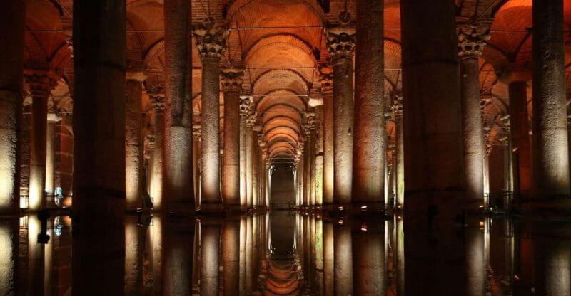 Istanbul: Basilica Cistern Skip-the-Line Entry & Audio Guide - Entering the Underground Wonder