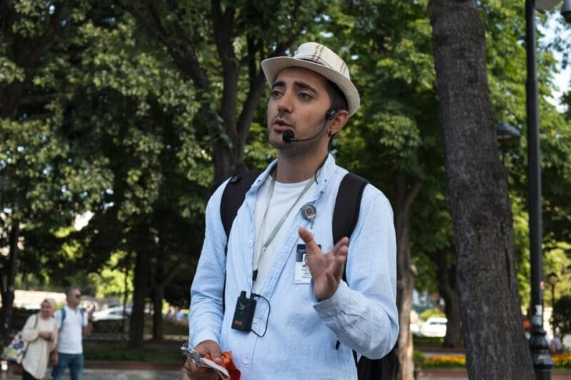 Istanbul: Blue Mosque & Hagia Sophia Guided Tour w/ Tickets - A Closer Look at the Experience