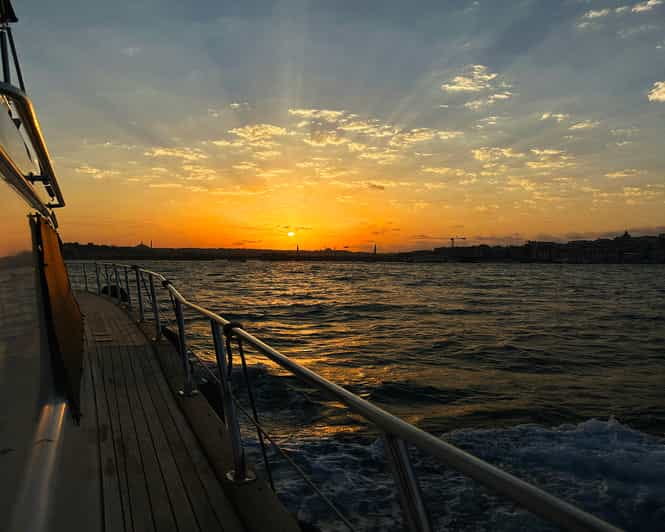 Istanbul: Bosphorus and Golden Horn Sunset Yacht Cruise - Key points / Takeaways