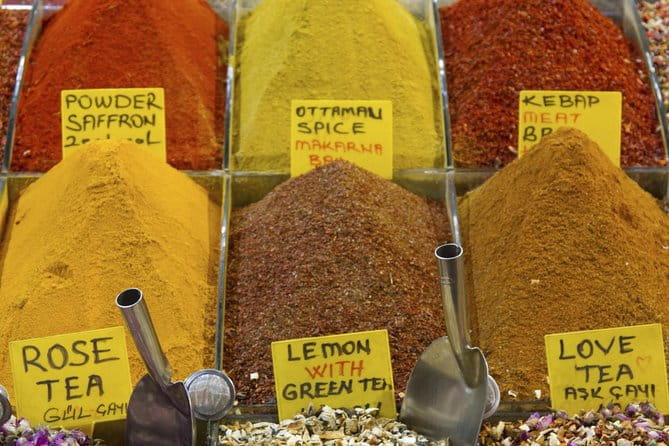 Istanbul: Bosphorus Cruise Tour - Deep Dive Into the Experience