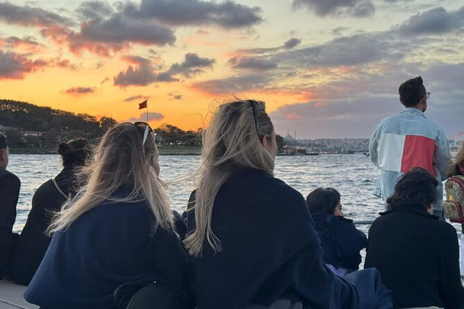 Istanbul Bosphorus Sunset Cruise on Yacht with Live Guide - Exploring the Itinerary and Highlights