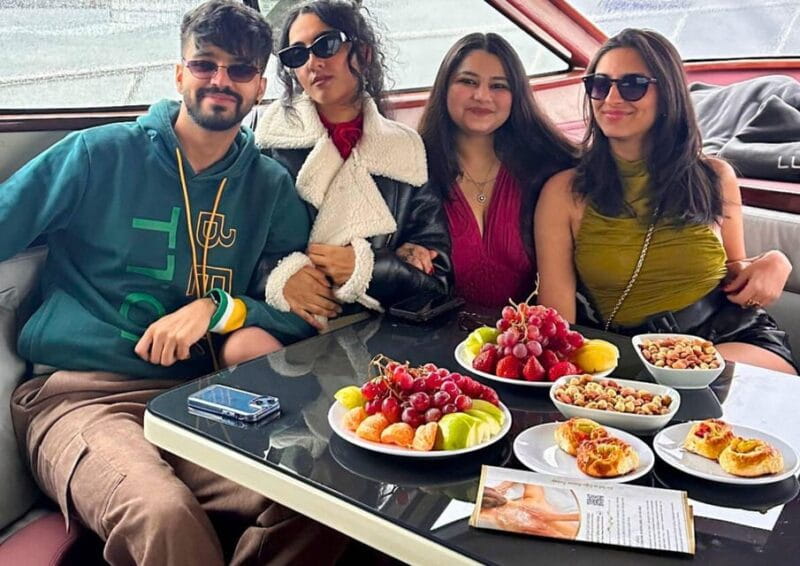 Istanbul: Daytime Bosphorus Yacht Cruise with Fruit & Snacks - Key points / Takeaways