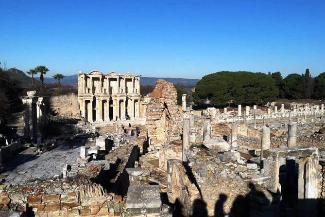 Istanbul-Ephesus-Pamukkale (5 Days Private Tour) - Flying to Ephesus and Exploring Ancient Ruins