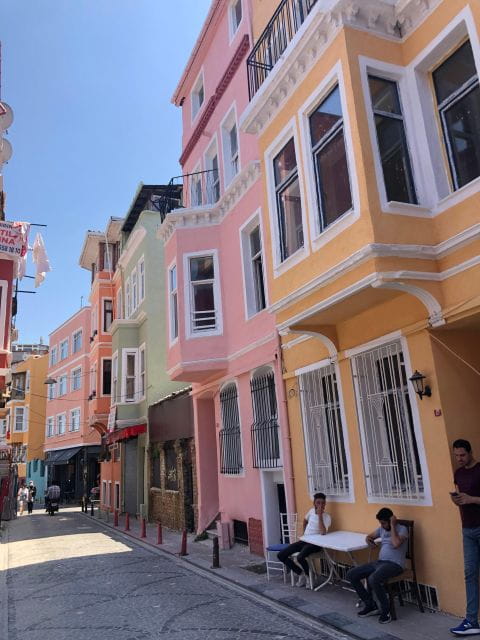 Istanbul: Fener, Balat, Old Greek and Jewish Quarter Tour - Exploring Ottoman Architecture and Colorful Houses