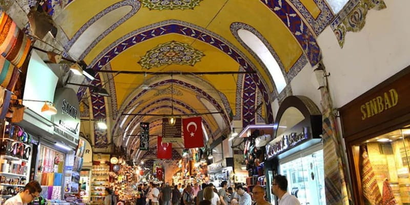 Istanbul: Guided Topkapi and Grand Bazaar with Small Group - Who Should Book This Tour?