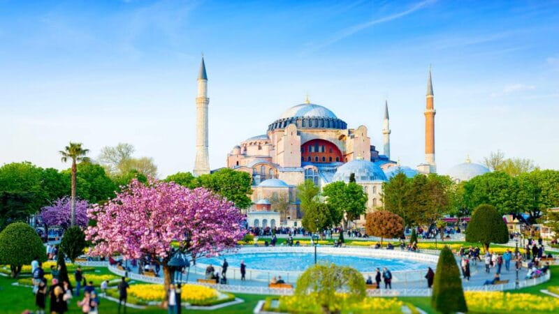 Istanbul: Hagia Sophia, Blue Mosque & Bosphorus Cruise - Key points / Takeaways