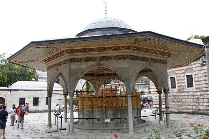 Istanbul: Hagia Sophia & Blue Mosque Guided & Small-Group Tour - Practical Tips for Participants