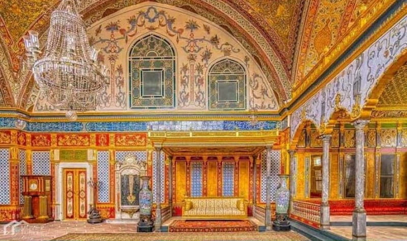 Istanbul: Historical Peninsula Tour with Expert Guide - A Glimpse into Ottoman Power: Topkapi Palace