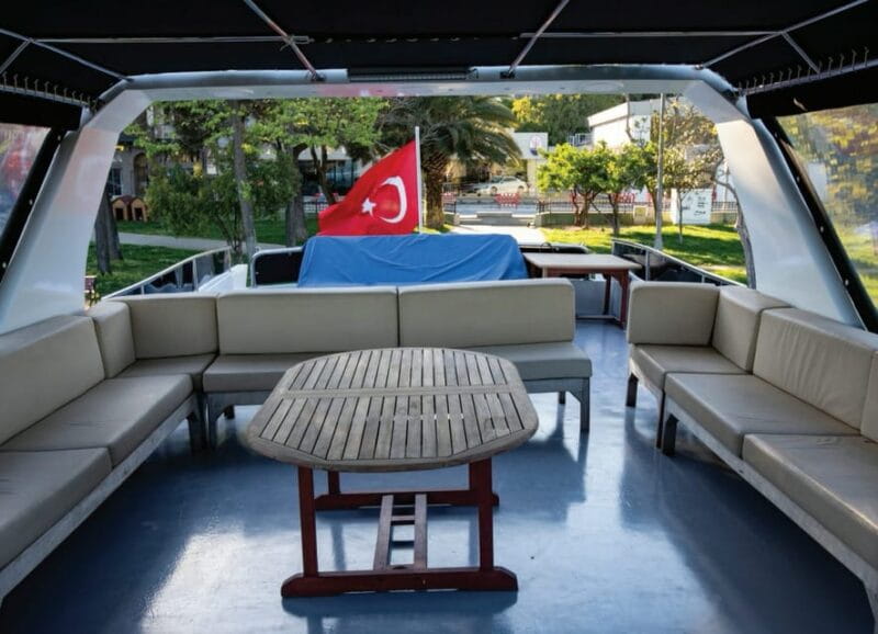 Istanbul: Private Bosphorus Strait Sightseeing Yacht Cruise - Who Will Appreciate This Tour Most?