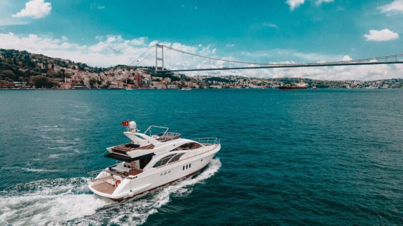 Istanbul: Private Bosphorus Tour On Luxury Yacht Pre#6 - A Review of the Private Bosphorus Tour on a Luxury Yacht in Istanbul