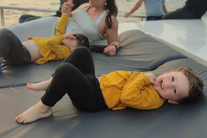 Istanbul Sunset Cruise on Luxury Yacht - Guided Group Cruise - Transportation and Seating