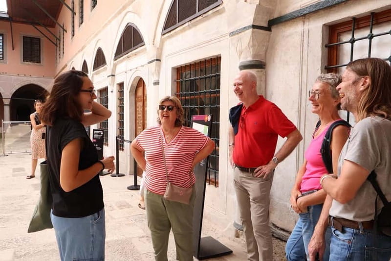 Istanbul: Topkapi Palace and Harem Museum Tour with Ticket - Analyzing the Cost and Value