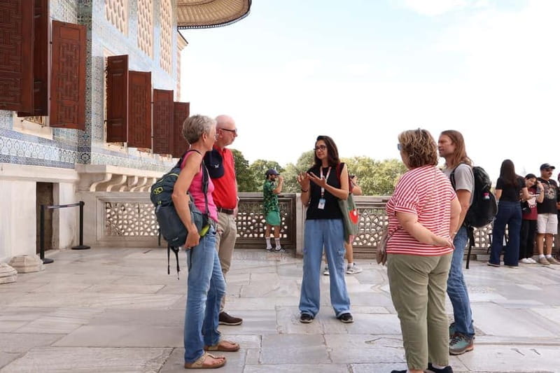 Istanbul: Topkapi Palace and Harem Museum Tour with Ticket - FAQs