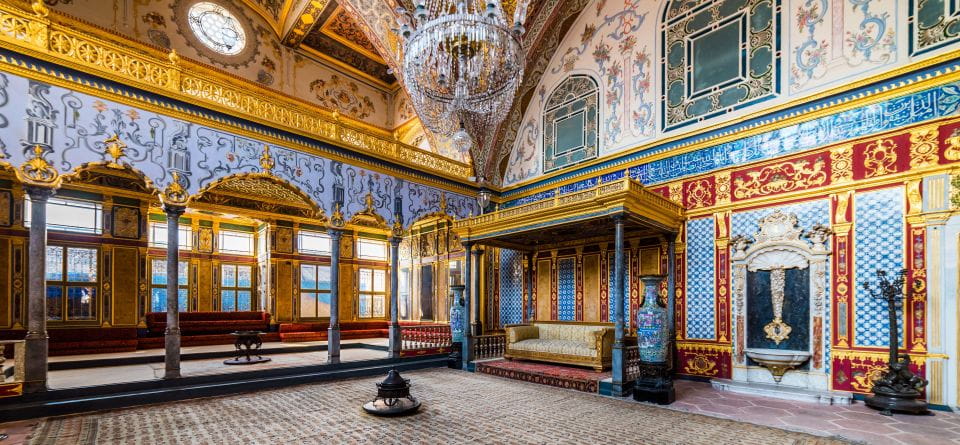 Istanbul: Topkapi Palace & Harem Tour Skip-the-Line Ticket - Meeting Point