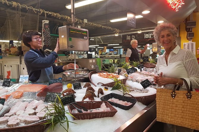 It's Apéro Time Chez Kim - What Sets This Apart from Other Bordeaux Experiences?