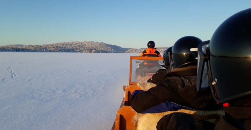 Ivalo: Ice Fishing Tour to Lake Inari, Reindeers & Lunch - Key Points / Takeaways