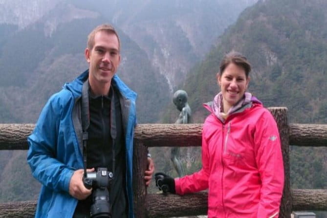 Iya Valley All Must-Sees Private Chauffeur Full-Day Tour With a Driver - Duration and Cultural Experience