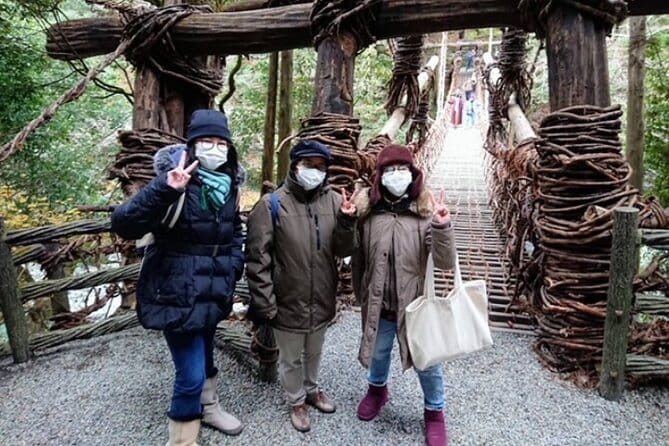 Iya Valley All Must-Sees Private Chauffeur Full-Day Tour With a Driver - Transportation and Accessibility