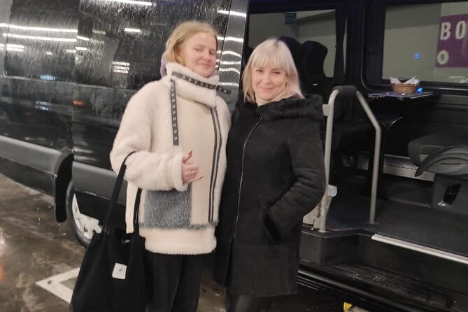 Izmir Airport ADB Transfers to Izmir City Centre Hotels - Who Does This Transfer Suit Best?