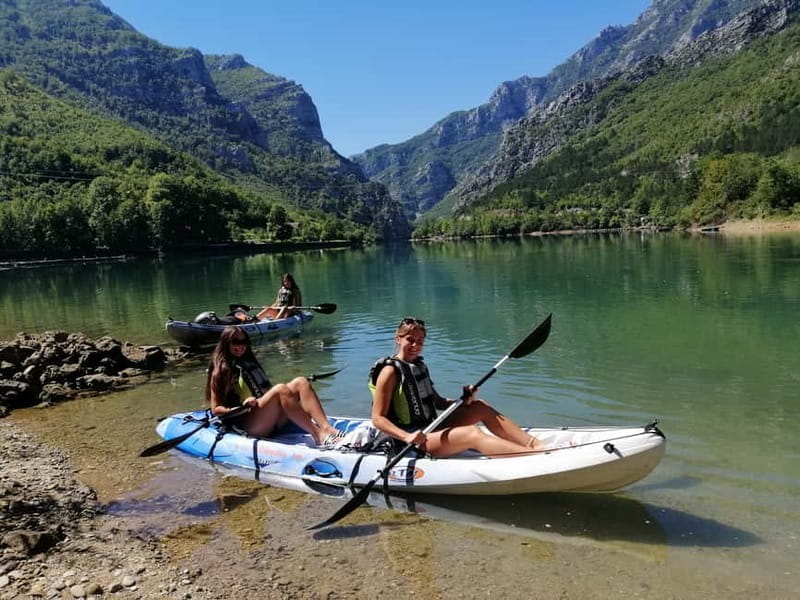 Jablanica: Neretva Kayaking Tour near Mostar - Equipment and Safety: What’s Included