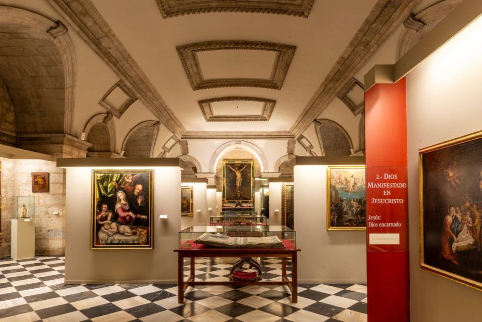 Jaen: Jaen Cathedral Entry Ticket - Cathedral History