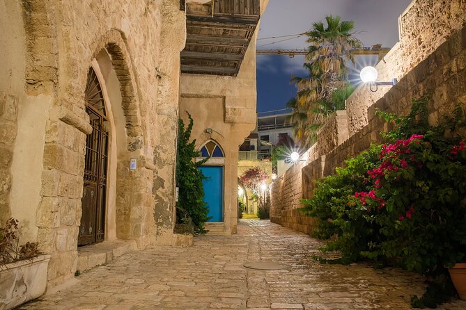 Jaffa and Neve Tzedek Walking Tour - Group Size and Bookings