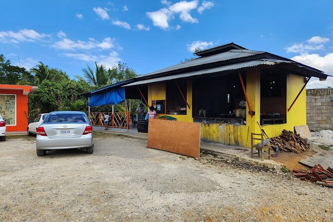 Jamaican Countryside Food Tasting Tour From Montego Bay - Comfortable Transportation and Amenities