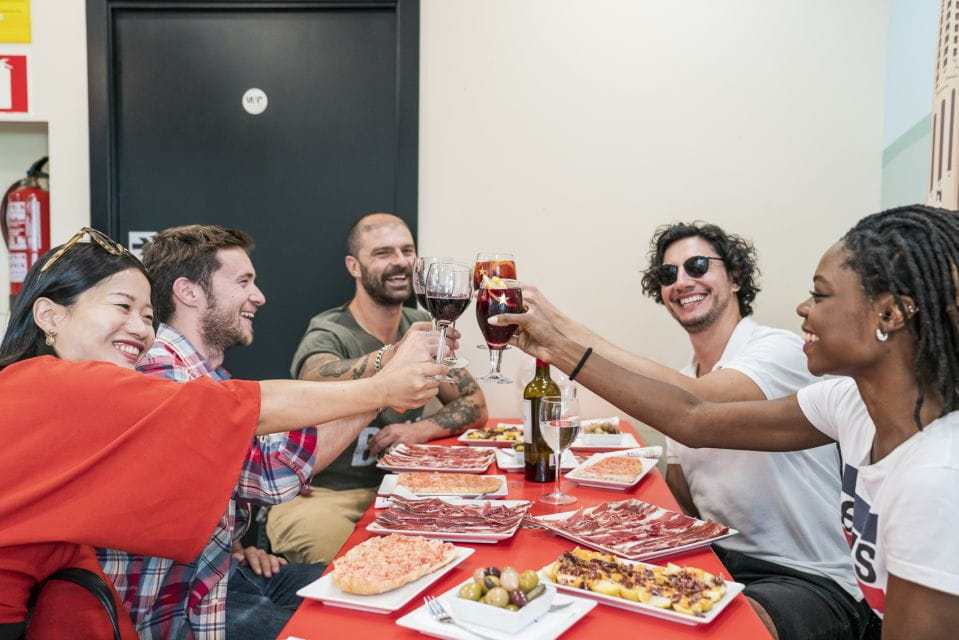 Jamón, Cheese and Wine Experience Near Sagrada Familia - Key Points