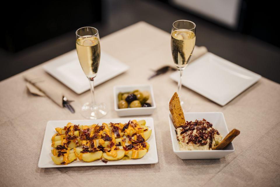 Jamón, Cheese and Wine Experience Near Sagrada Familia - Customer Feedback