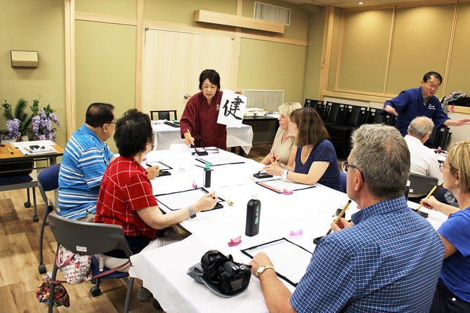 Japanese Calligraphy Experience - Creating Your Calligraphy Masterpiece