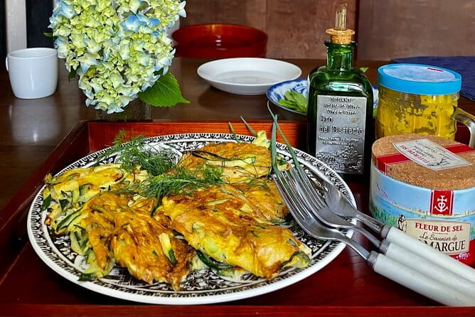 Japanese Cooking Class With Local Family in Takayama Old Town - Glowing Guest Reviews of the Immersive Culinary Adventure