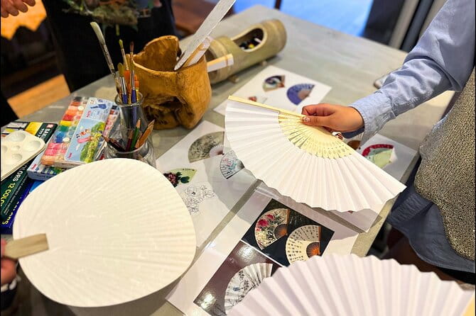 Japanese Fan Painting Workshop ~ in a Tokyo Flower Shop - Accessibility and Participation