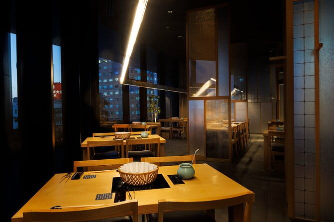 Japanese Hot Pot Dinner and Sake Tasting Tour in Shibuya - Whats Included in Your Tour