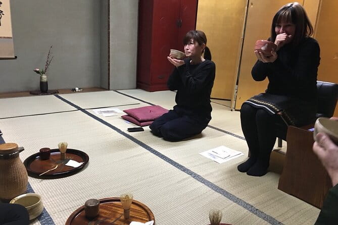 Japanese Style Room Tea Ceremony Class in Marugamemachi - Key Points