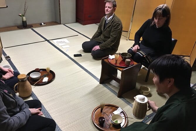 Japanese Style Room Tea Ceremony Class in Marugamemachi - Accessibility and Recommendations