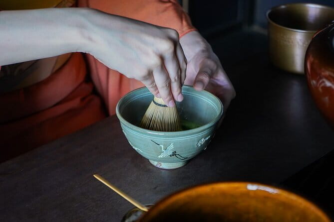 Japanese Tea Ceremony & Japanese-Style Lunch Served by Airline - Inclusions