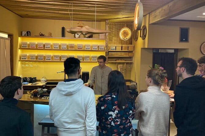 Japanese Tea Discovery Experience at Famous Tea House in Kyoto - Location and Meeting Point