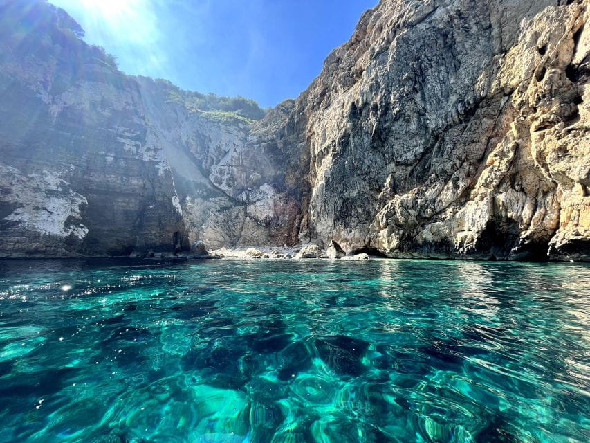 Javea: Cala Portixol Kayak Tour With Snorkel & Cliff Jumping - Itinerary Highlights