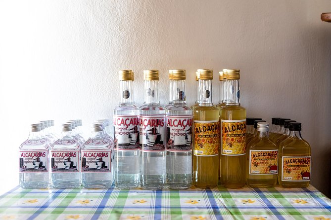 Jeep Safari #1 in Algarve - Discovering Local Customs