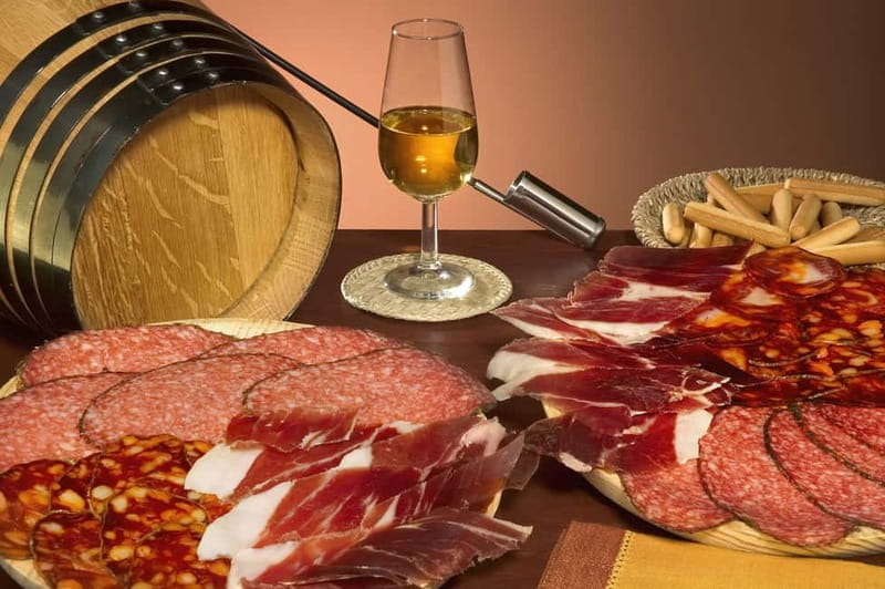 Jerez: City Tour, Flamenco Workshop with Artists and Lunch - Price, Logistics, and Who Its Best For