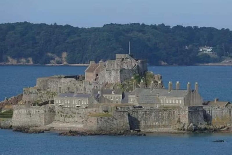 Jersey: Scenic Boat Cruise with Lighthouse Views - Jersey’s Coastline in Focus: A Scenic Boat Cruise Worth Your Time