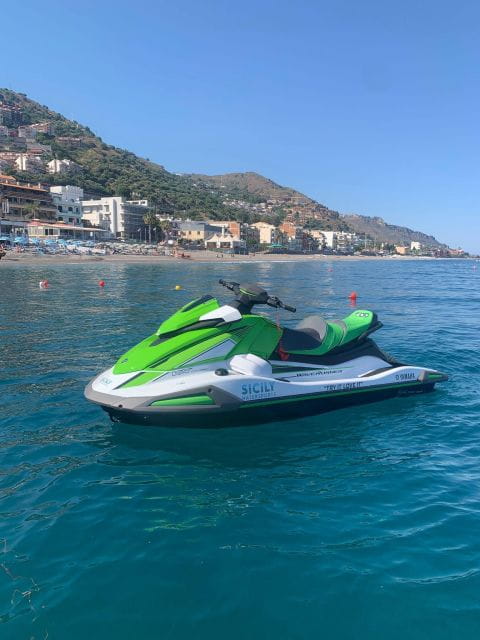 Jet ski rental in Letojanni - The Setup: Location and What You Get