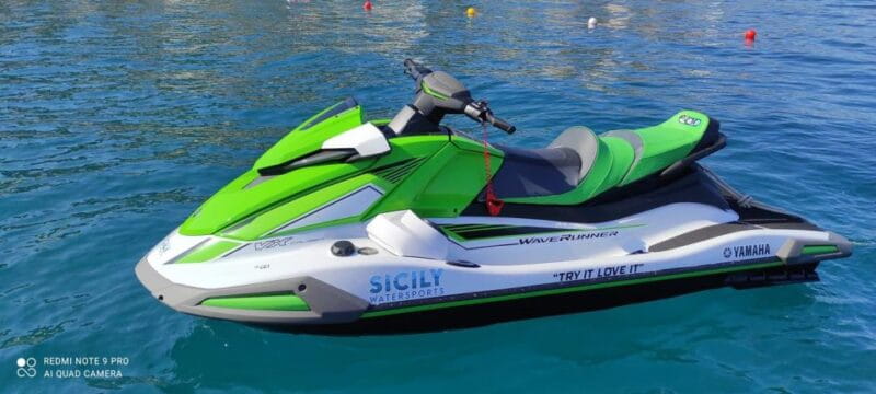Jet ski rental in Letojanni - The Experience: What to Expect on the Water