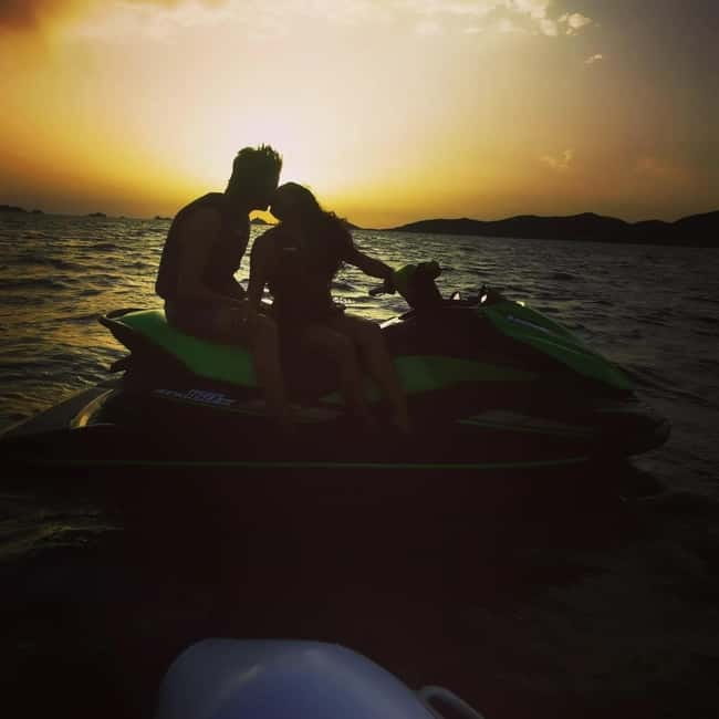 Jet ski sunset on the Ajaccio golf course - Key Points / Takeaways