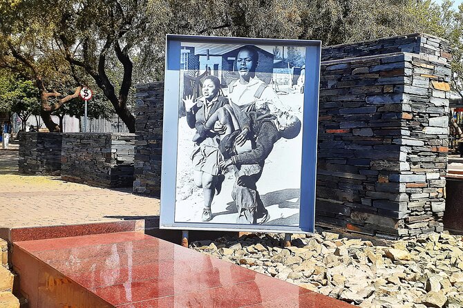 Johannesburg and Soweto Tour - Tour Destination Highlights