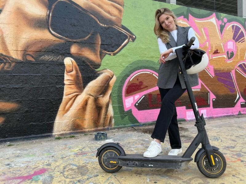 Join a 2-hour e-scooter tour in Barcelona - FAQs