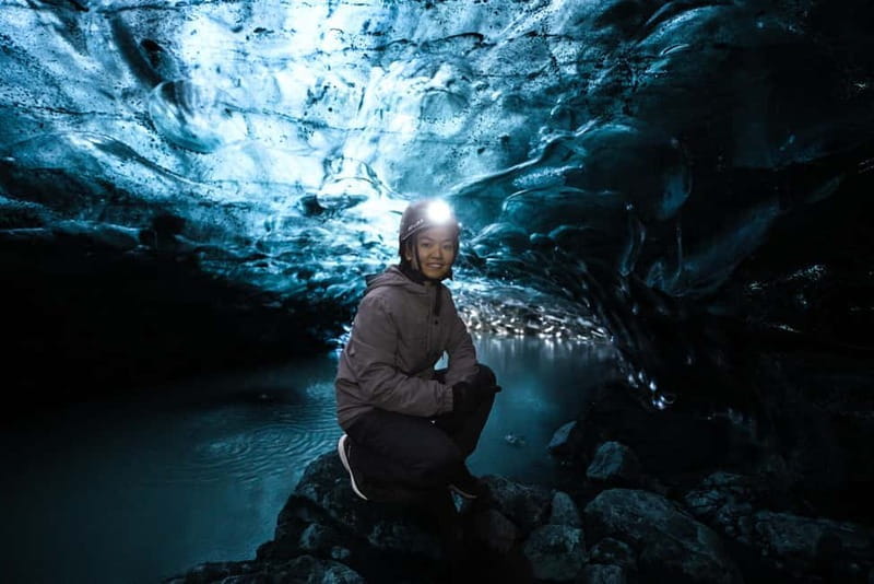 Jökulsárlón: Ice Cave Tour with Glacier Hike & Super Jeep - Who Is This Tour Perfect For?