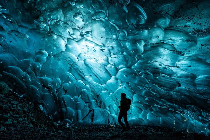 Jökulsárlón: Visit a Natural Blue Ice Cave - FAQ