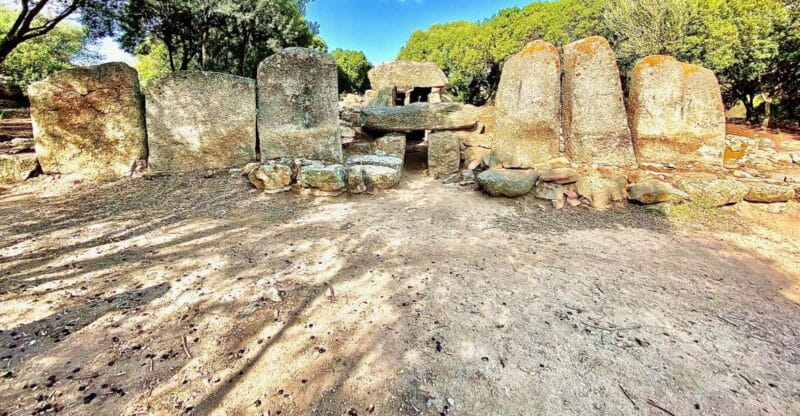Journey Through Time - Discover Sardinia's Ancient Treasures - Nuragic Marvels: Sacred Well and Tombs of the Giants
